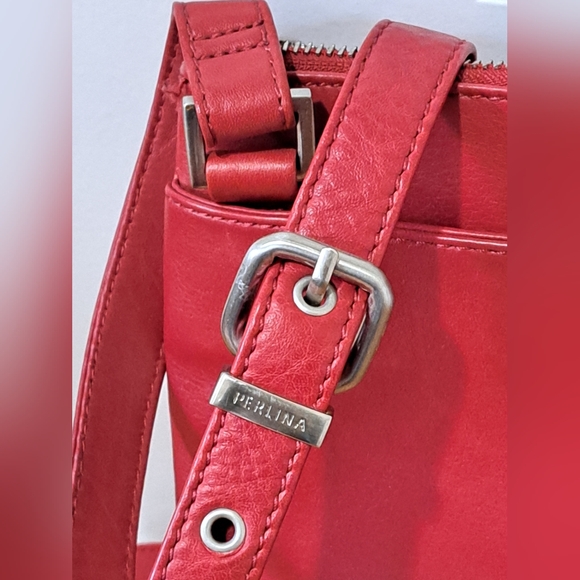 Perlina Rich Red Soft Leather Crossbody Purse Bag Organizer - Picture 6 of 13